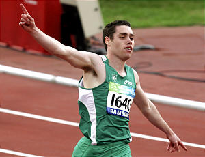 Jason Smyth, Mormon Paralympian, running on track.